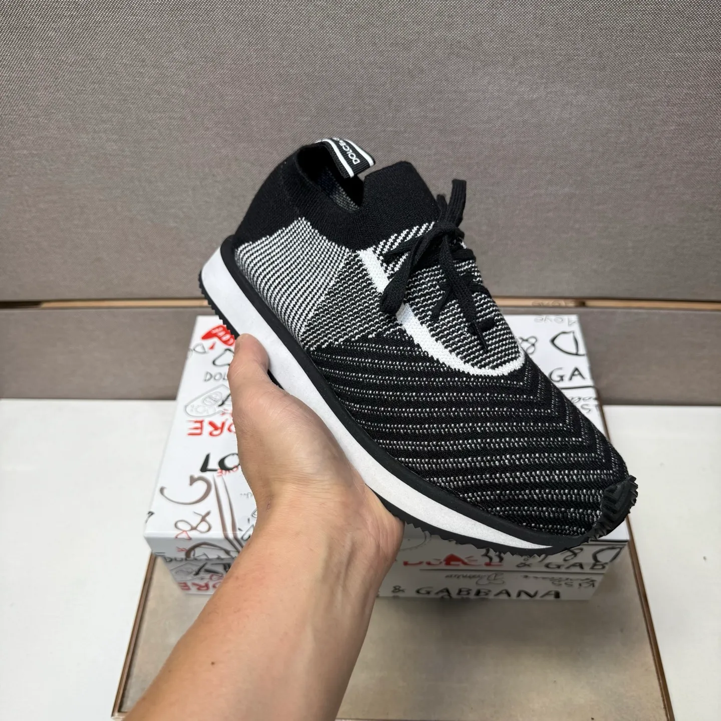 ⬛️Men's men's shoes 💰p400 [DG～] Couple's casual shoes 2025z cabinet sales simultaneously 🔶Code number: 36-44#️⃣ 🔷4 colors🔜The upper is made of multi-material splicing➕Mesh lining, comfortable and breathable, sole: original comfortable and wear-resistant outsole, ⚠️real thing📱photographed🎬real thing is better📢📢📢